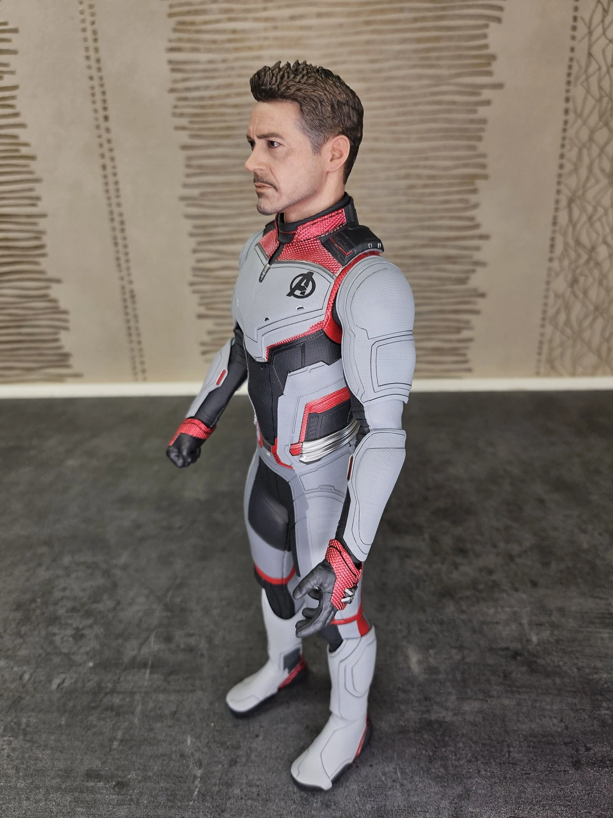 Figurine Tony Stark - Hot Toys HT904726 - Image 4